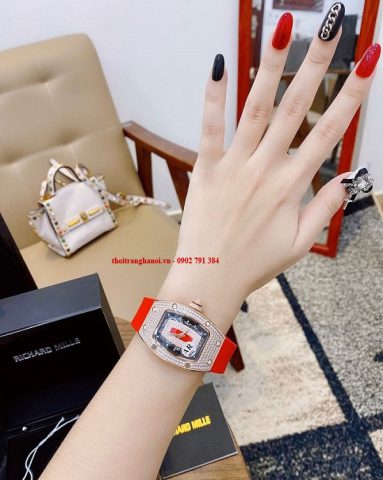 Giá Đồng Hồ Richard Mille Nữ: Khám Phá Sự Xa Xỉ Và Đẳng Cấp Tối Thượng