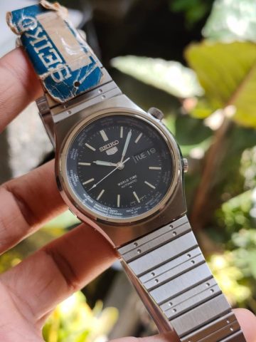 Cửa Hàng Đồng Hồ Seiko World Time: Hướng Dẫn Toàn Diện Để Mua Sắm Uy Tín