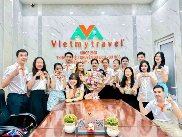 Công ty Đồng Hồ Treo Tường Trọng Tín: Uy tín, Chất lượng và Sự Đa Dạng Hàng Đầu Việt Nam