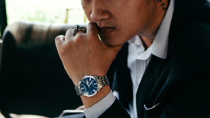 Đồng Hồ Đẳng Cấp Doanh Nhân: Biểu Tượng Của Phong Cách và Quyền Lực Đồng Hồ Đẳng Cấp Doanh Nhân: Biểu Tượng Của Phong Cách và Quyền Lực