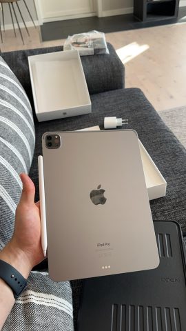 Kinh Nghiệm Mua Đồng Hồ Cũ Xách Tay: Tránh Rủi Ro, Đảm Bảo Chất Lượng Kinh Nghiệm Mua Đồng Hồ Cũ Xách Tay: Tránh Rủi Ro, Đảm Bảo Chất Lượng