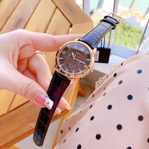 Đồng Hồ Orient Nữ Dây Da: Biểu Tượng Thanh Lịch và Đẳng Cấp Cho Phái Đẹp