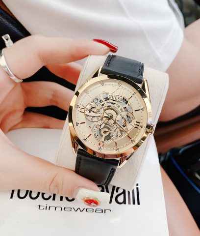 Cách Nhận Biết Đồng Hồ Cơ Chính Hãng: Hướng Dẫn Toàn Diện Cho Người Mua Thông Thái