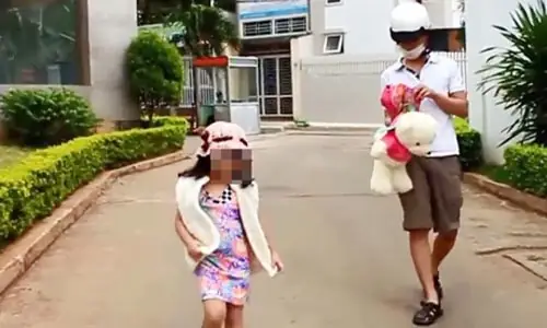 Khám Phá Sức Hút Của "Anh Không Đòi Quà Phiên Bản Nhí"