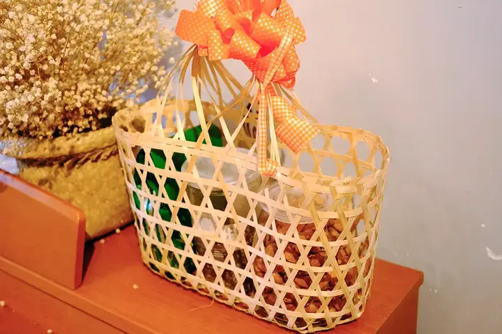 Kinh nghiệm chọn nơi bán sỉ giỏ quà Tết chất lượng tại TP.HCM