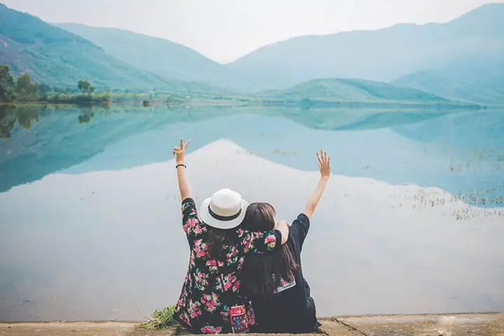 Cách Chọn Quà Sinh Nhật Cho Bạn Thân Ý Nghĩa & Độc Đáo Cách Chọn Quà Sinh Nhật Cho Bạn Thân Ý Nghĩa & Độc Đáo