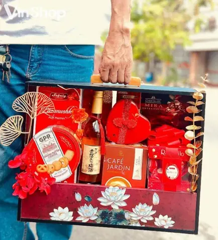 Hướng Dẫn Chi Tiết Cách Gói Giỏ Quà Bánh Kẹo Đẹp Mắt, Chuyên Nghiệp