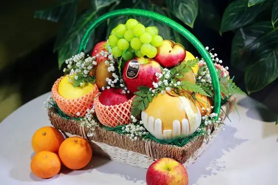Hướng Dẫn Chi Tiết Cách Gói Giỏ Quà Đẹp Mắt Và Tinh Tế