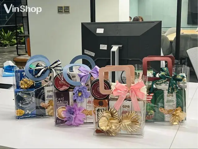Hướng Dẫn Chi Tiết Cách Gói Quà Bánh Kẹo Chuyên Nghiệp