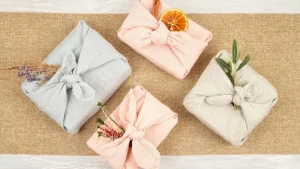 Hướng dẫn chi tiết cách gói quà Nhật Bản Furoshiki