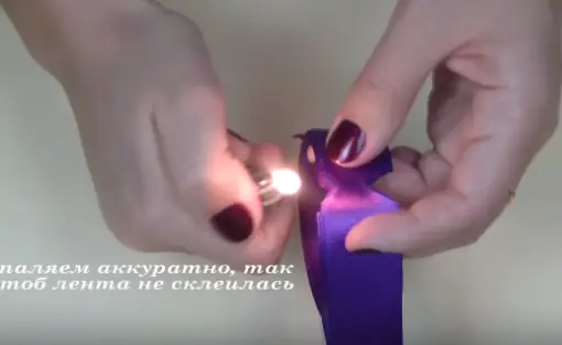 Cách làm nơ ruy băng gói quà: Từ cơ bản đến nâng cao