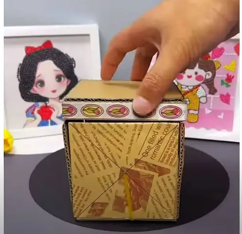 Làm hộp quà lò xo bằng giấy Làm hộp quà lò xo bằng giấy