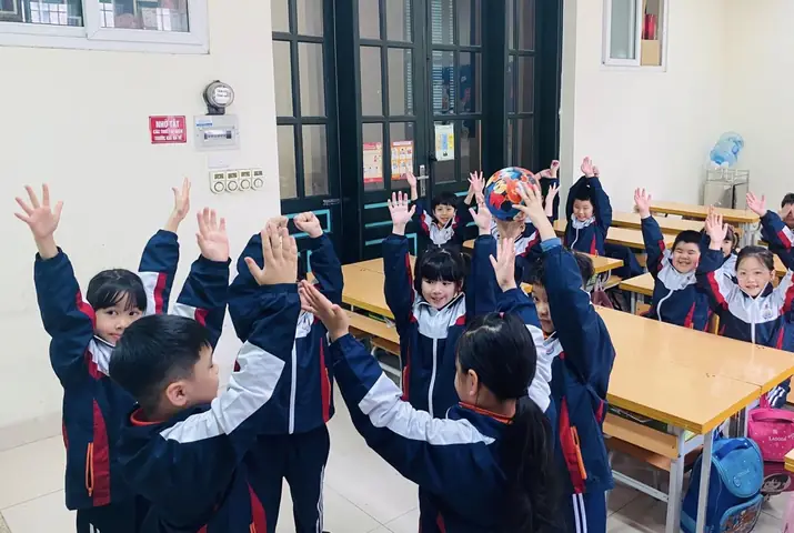 Cách Tổ Chức Trò Chơi Hộp Quà Bí Mật Đơn Giản, Hấp Dẫn