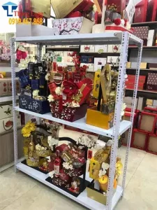Cách Trưng Bày Giỏ Quà Tết Đẹp Mắt, Thu Hút và Ý Nghĩa