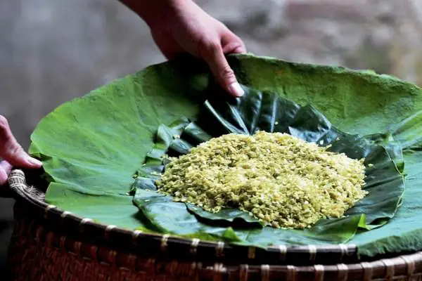 Cốm Làng Vòng