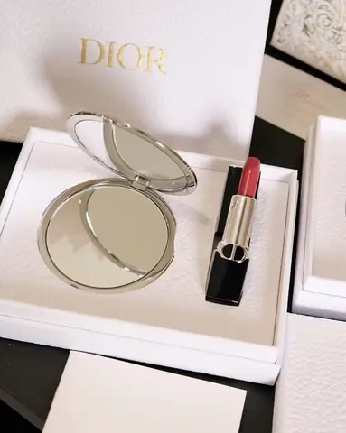 Combo Quà Tặng 20/10: Gợi Ý Độc Đáo Cho Ngày Đặc Biệt