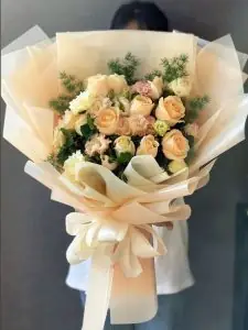 Con gái thích được tặng quà gì? Hướng dẫn chọn quà tâm lý và 30+ gợi ý độc đáo