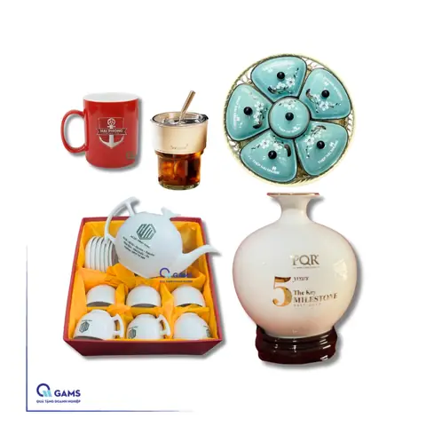 Quà tặng gốm sứ và thủy tinh