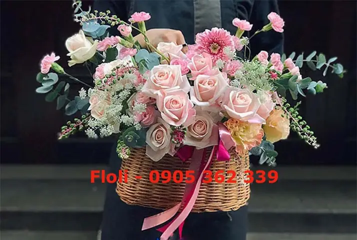 Tìm cửa hàng bán quà kỷ niệm ngày cưới uy tín ở đâu?