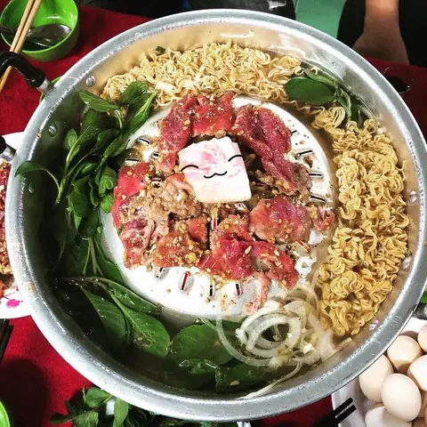 12. Bò leo núi Tân Châu