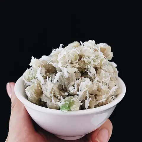 29. Cốm dẹp An Giang
