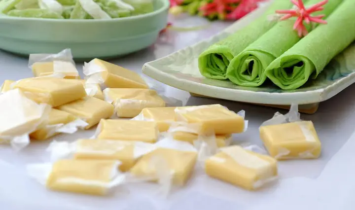 1.1 Kẹo dừa – đặc sản Bến Tre làm quà không thể thiếu
