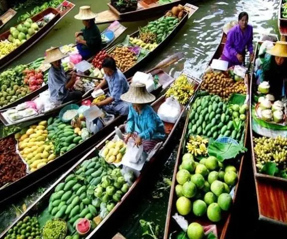 Hướng Dẫn Chọn Đặc Sản Làm Quà Tết 3 Miền Độc Đáo Và Tinh Tế