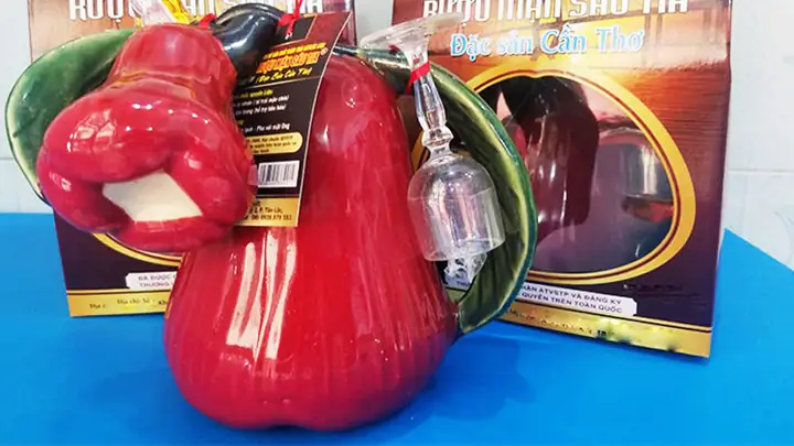 9Rượu mận Sáu Tia - Cần Thơ