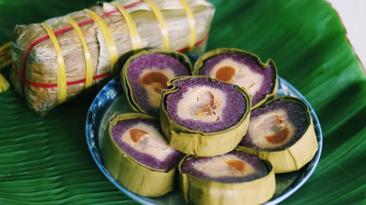 6Bánh tét lá cẩm - Đặc sản Long An, Cần Thơ