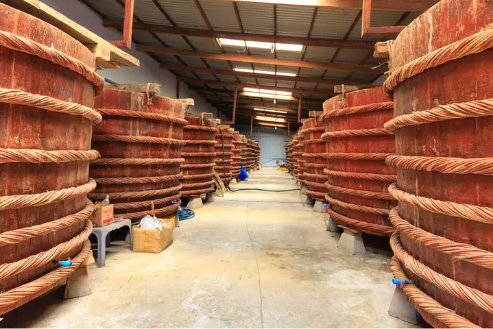 8. Nước mắm Phú Quốc