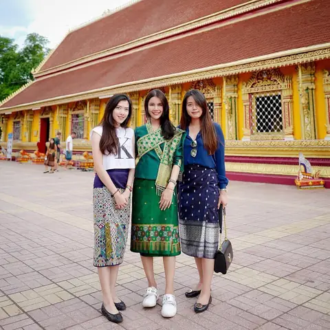 Đi Lào mua quà gì? Gợi ý quà lưu niệm và đặc sản độc đáo Đi Lào mua quà gì? Gợi ý quà lưu niệm và đặc sản độc đáo