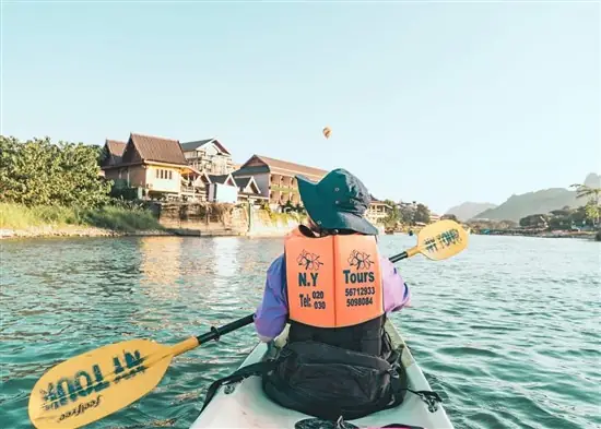 Đi Lào mua quà gì? Gợi ý quà lưu niệm và đặc sản độc đáo Đi Lào mua quà gì? Gợi ý quà lưu niệm và đặc sản độc đáo