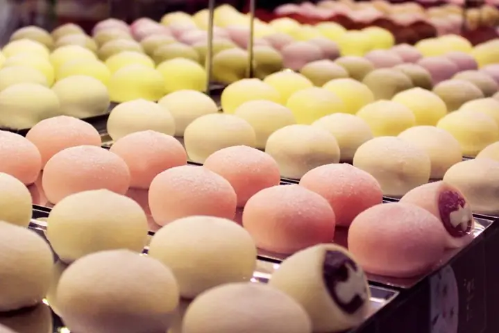 Đồ Nhật Bản Làm Quà: Hướng Dẫn Chọn Lựa Món Quà Ý Nghĩa