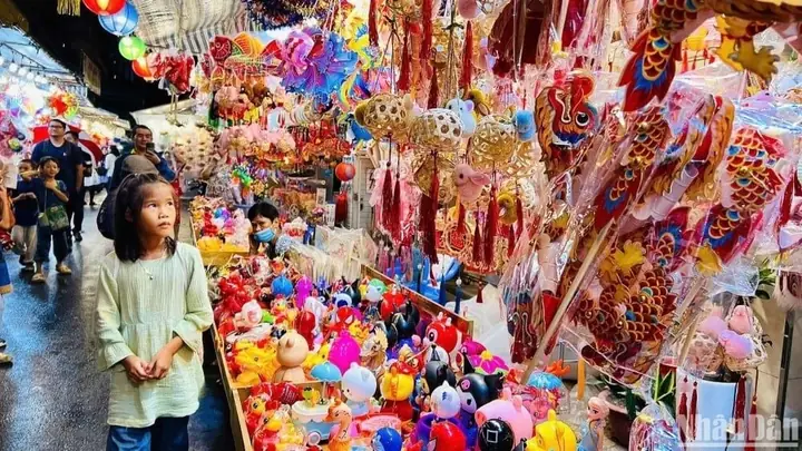 Độ Tuổi Nhận Quà Trung Thu Cho Con Em Nhân Viên: Giải Đáp Chi Tiết