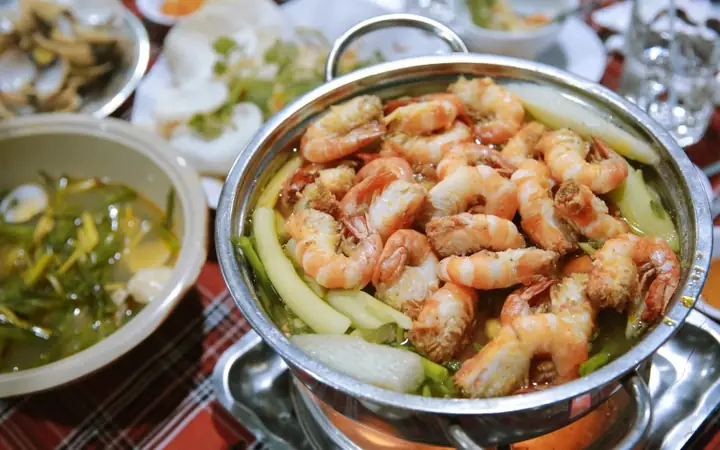Lẩu Tôm Biên Hòa – Hương Vị Ngọt Thanh Khó Cưỡng