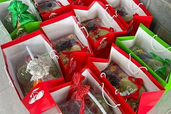 Giỏ Hoa Quả Làm Quà Tặng: Chọn Sao Cho Ý Nghĩa & Tinh Tế? Giỏ Hoa Quả Làm Quà Tặng: Chọn Sao Cho Ý Nghĩa & Tinh Tế?