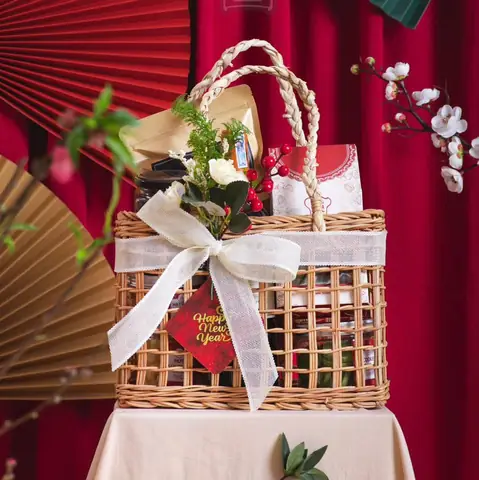 Tuyển Chọn Giỏ Quà Tết Đẹp, Giá Rẻ: Hướng Dẫn Mua Sắm Thông Minh