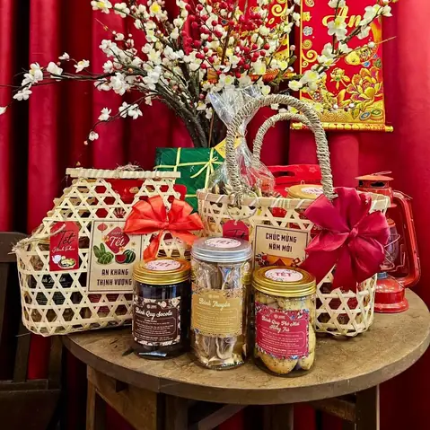 Tuyển Chọn Giỏ Quà Tết Đẹp, Giá Rẻ: Hướng Dẫn Mua Sắm Thông Minh