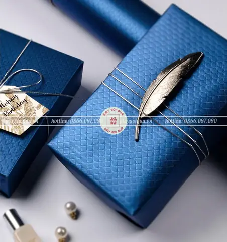 Hướng dẫn gói quà không cần băng dính: Đơn giản và tinh tế