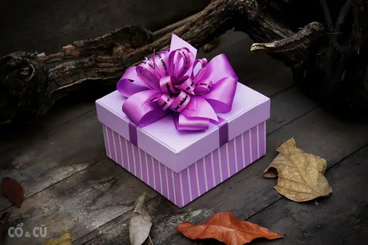 Chọn Hộp Quà Chúc Mừng Sinh Nhật Độc Đáo: Hướng Dẫn Chi Tiết