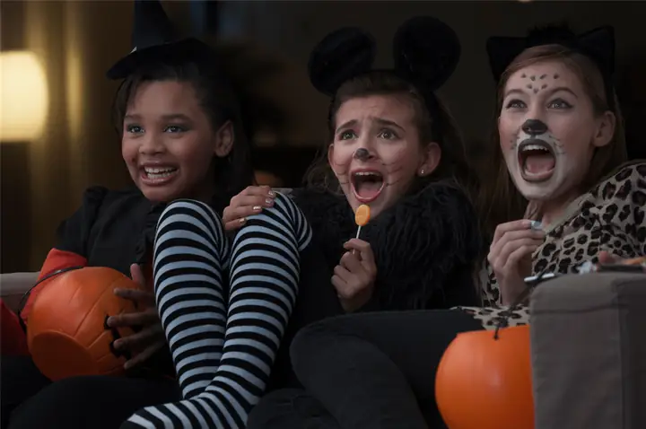 Hộp Quà Halloween Kinh Dị: Gợi Ý Và Cách Làm Độc Đáo Hộp Quà Halloween Kinh Dị: Gợi Ý Và Cách Làm Độc Đáo