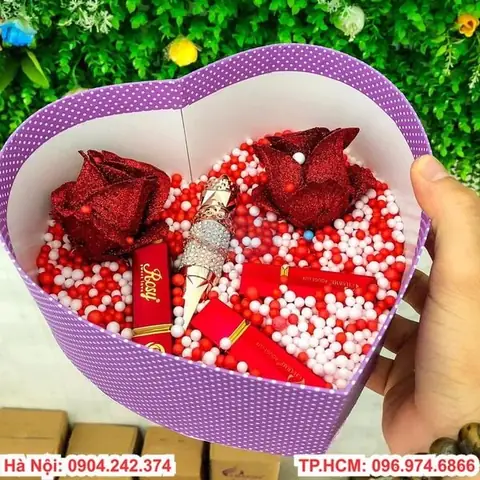 Hộp Quà Sinh Nhật Hạt Xốp: Ý Nghĩa và Cách Chọn Hoàn Hảo Hộp Quà Sinh Nhật Hạt Xốp: Ý Nghĩa và Cách Chọn Hoàn Hảo