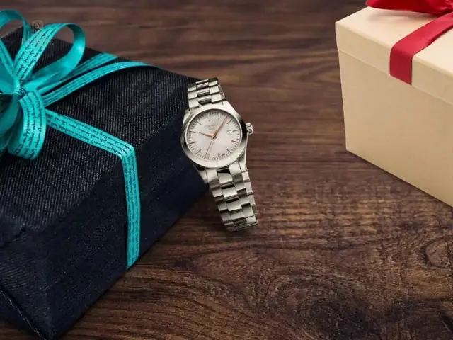 Yêu Nhau Kiêng Tặng Gì? 9 Món Quà Cần Tránh và Ý Nghĩa Sâu Sắc Yêu Nhau Kiêng Tặng Gì? 9 Món Quà Cần Tránh và Ý Nghĩa Sâu Sắc