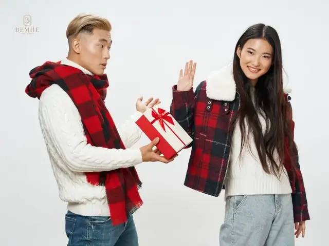 Yêu Nhau Kiêng Tặng Gì? 9 Món Quà Cần Tránh và Ý Nghĩa Sâu Sắc Yêu Nhau Kiêng Tặng Gì? 9 Món Quà Cần Tránh và Ý Nghĩa Sâu Sắc