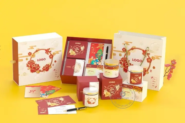Làm Hộp Quà Tặng Theo Yêu Cầu: Hướng Dẫn Toàn Diện Từ A Đến Z Làm Hộp Quà Tặng Theo Yêu Cầu: Hướng Dẫn Toàn Diện Từ A Đến Z