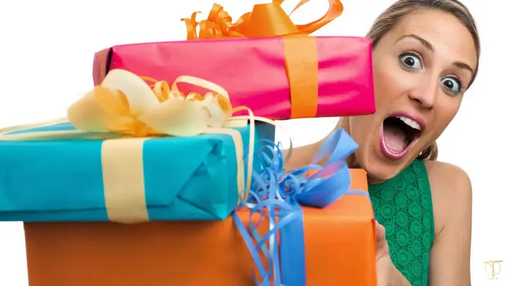 Làm quà sinh nhật tặng bạn: Gợi ý chọn và tự làm món quà ý nghĩa