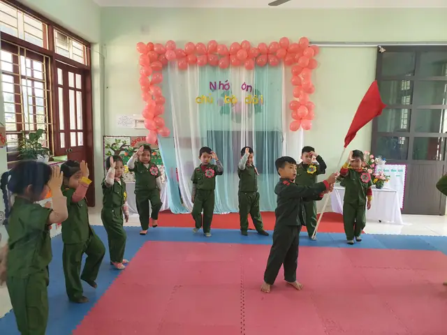 làm quà tặng chú bộ đội