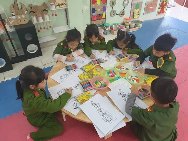 làm quà tặng chú bộ đội