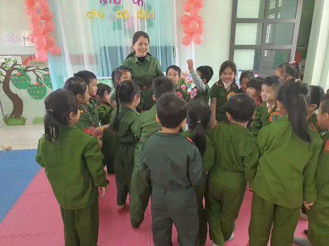 làm quà tặng chú bộ đội