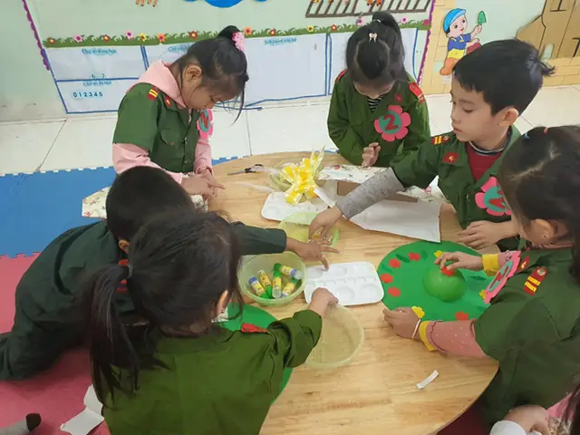 làm quà tặng chú bộ đội